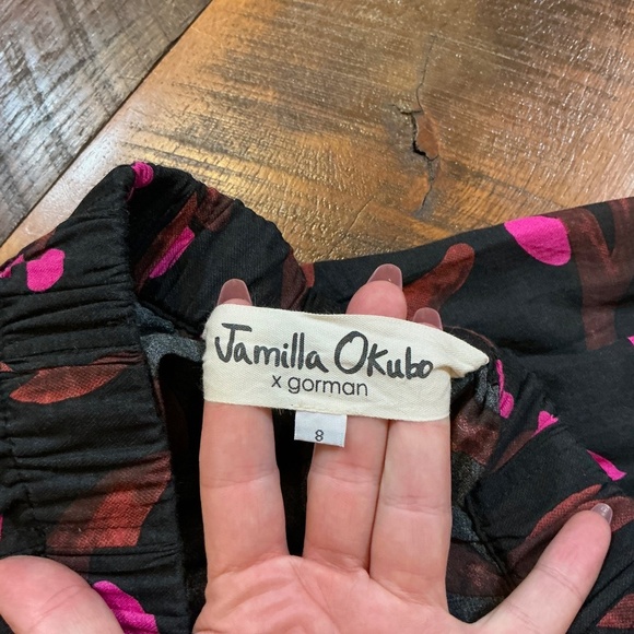 Jamilla Okubo x Gorman Abstract Print Pleated Skirt Black Pink Size 8 | Limited - Picture 4 of 6